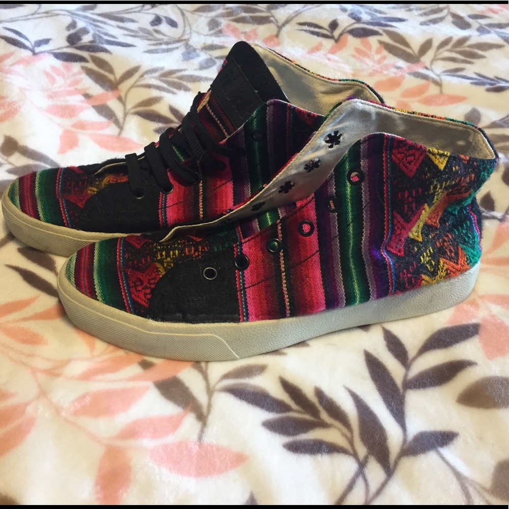Inkkas size 8 high tops